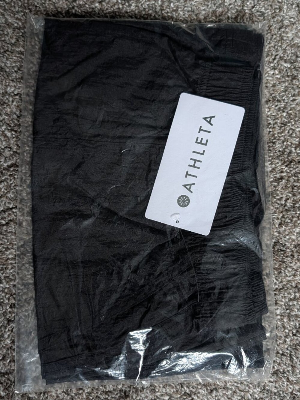 NWT Athleta Lunar Utility Short Women's XL Black Breathable Crinkle Nylon